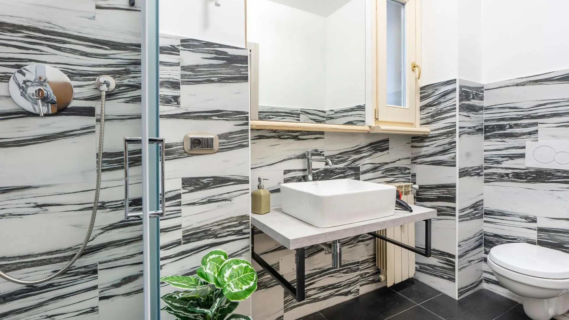 Guest house Le Stanze Sui Musei Vaticani Rome Italy